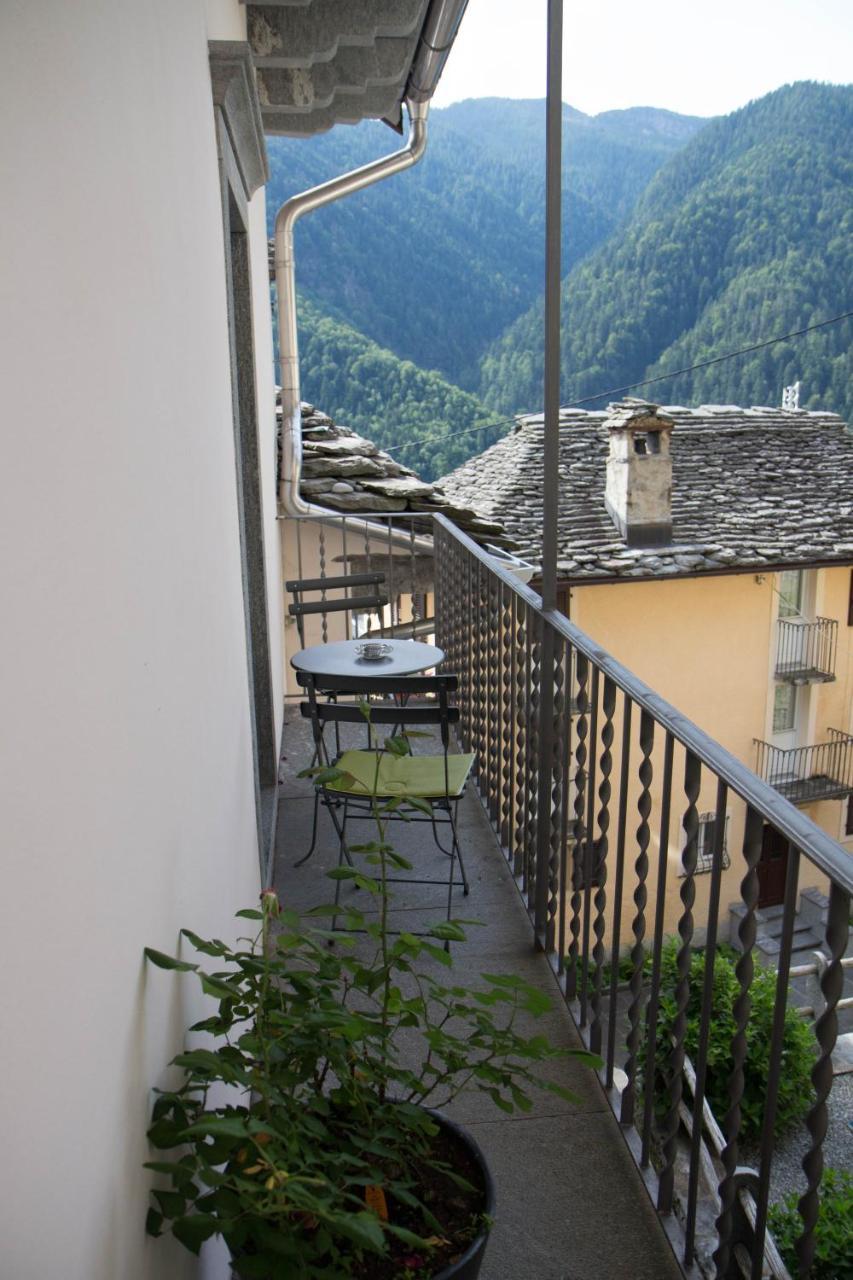 Palazzo Gamboni Swiss Historic Hotel Comologno Экстерьер фото